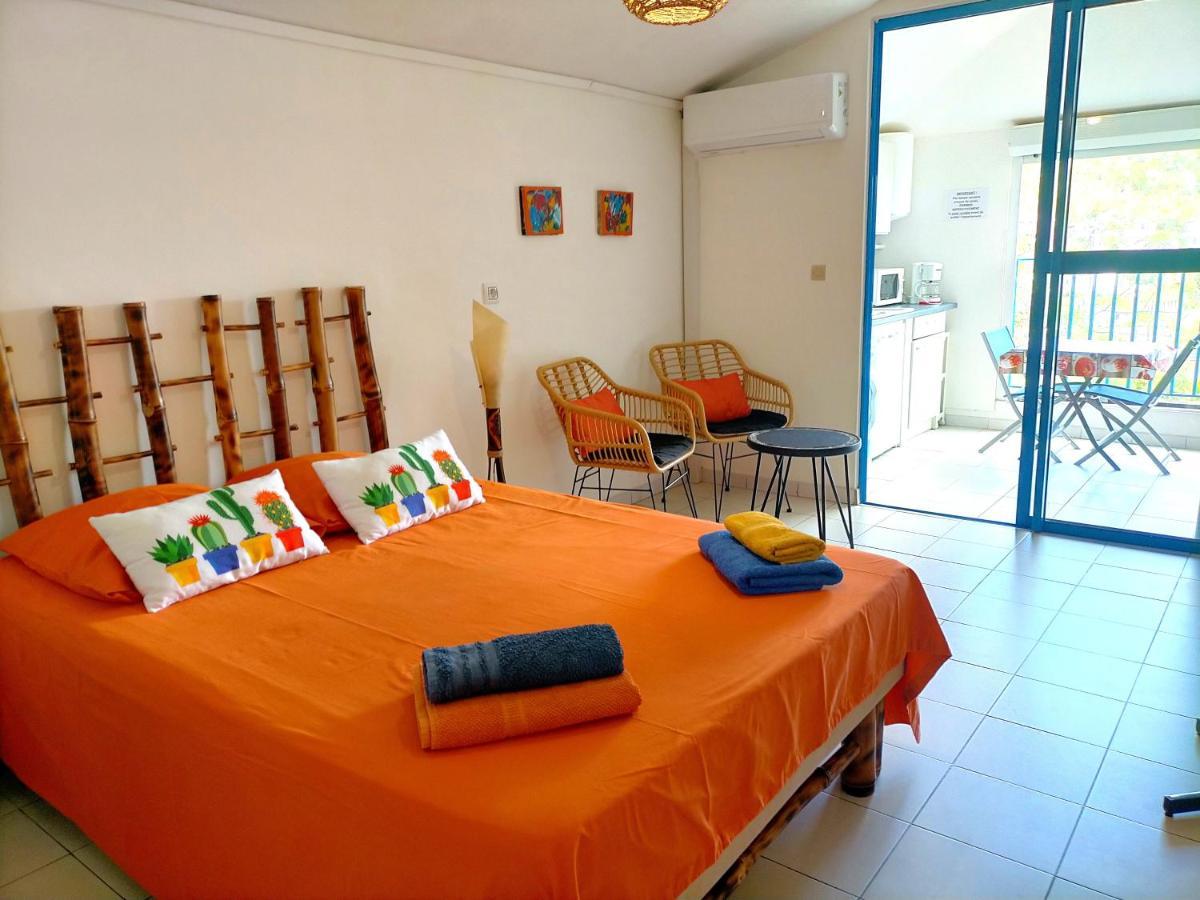 Appartement Rosbambou Les Pieds Dans L Eau Le Diamant Bagian luar foto